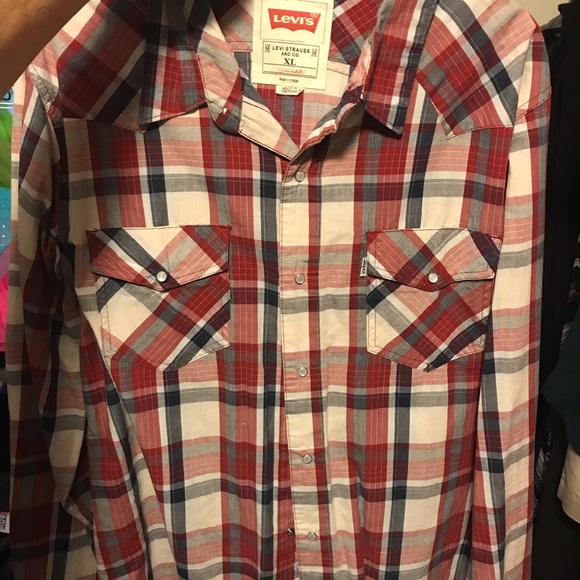 Men’s flannel long sleeved - Picture 1 of 1